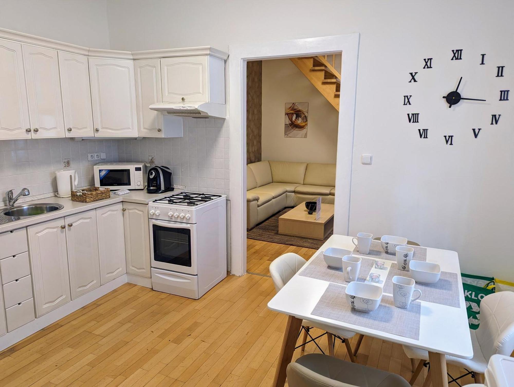 Apartments Tynska 7 Прага Екстер'єр фото
